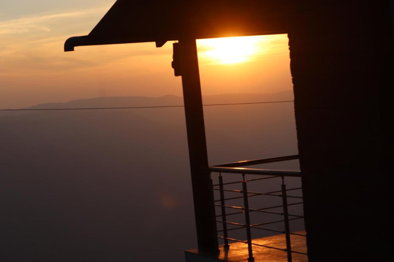 Forest Sunrise Villa 3Bhk Mahabaleshwar Exterior photo
